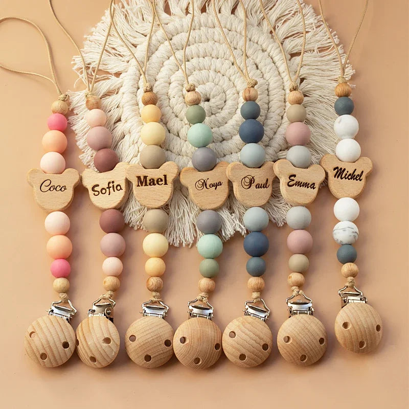 Personalized Wooden Pacifier Clip with Name - Naia Boutique